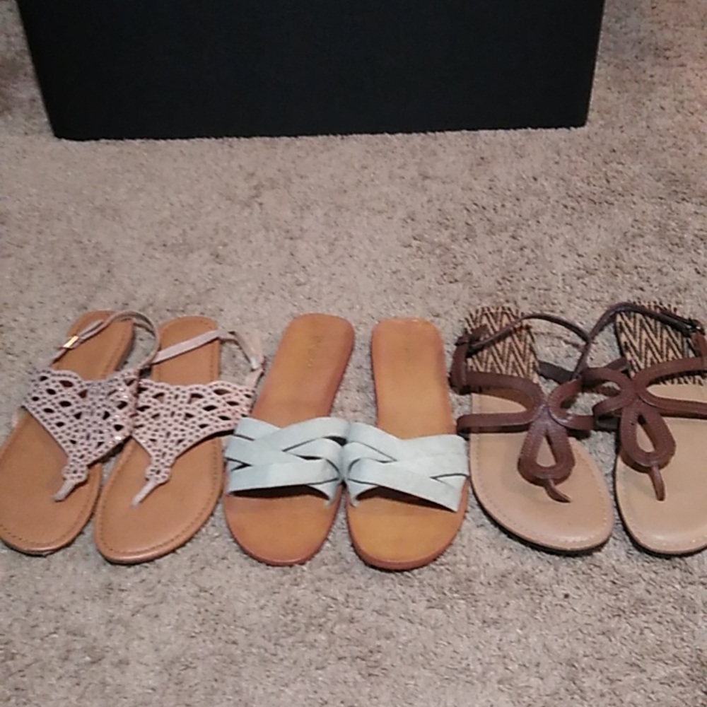 Women's sandal lot size 9-10